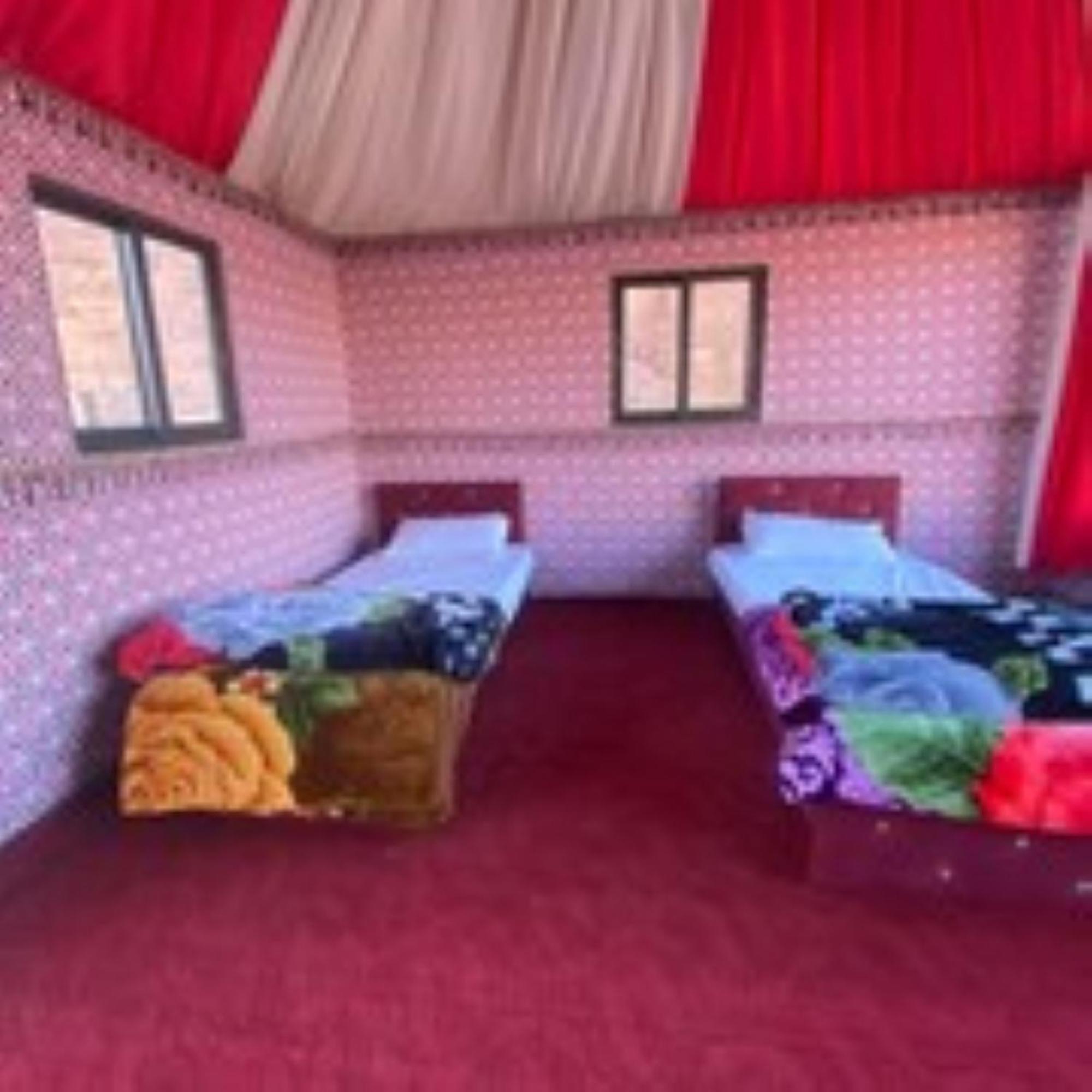 לינה וארוחת בוקר וואדי רם Calm Camp מראה חיצוני תמונה
